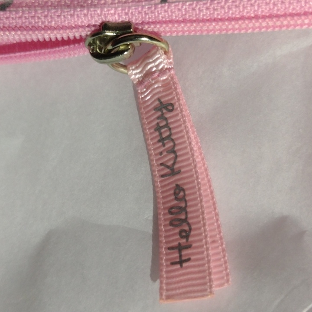 Hello Kitty Sparkling 💖 Pink Pouch Valuables, Zippered Case Laptop, Ipad NWT - Picture 6 of 10